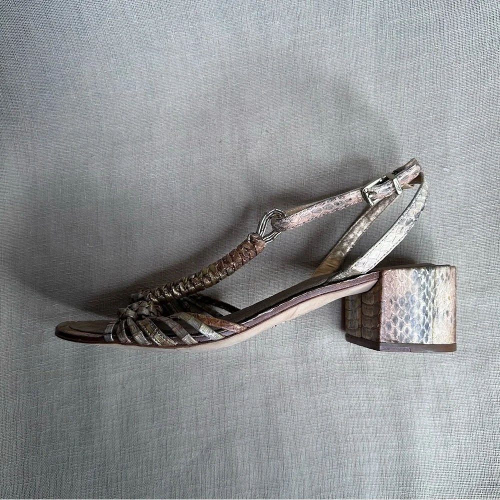 Vince Camuto Forster Reptile Bronze Gold Strappy Sandals 8 - Picture 4 of 14